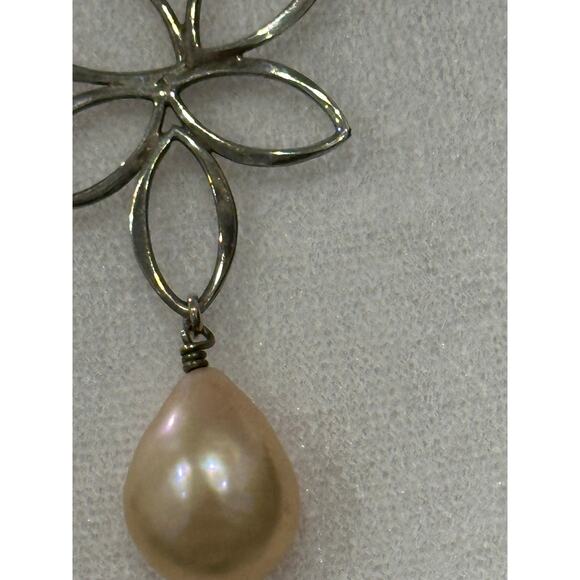 💜Silver and freshwater pearl lotus necklace 2 for $20 - Picture 8 of 11